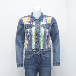 CR393 Upcycled Poncho Panel Short Body Denim Jacke..