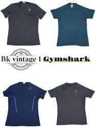 Magliette Gymshark e tuta intera Lululemon
