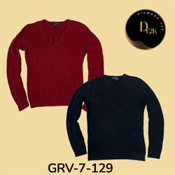 Branded Cable Knit Sweater – Early 2000s Style, Mi..