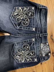 Miss me rock revival true religion jeans.