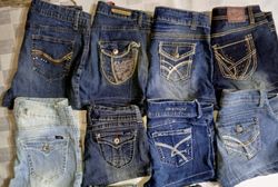 VIGOSS UND ANDERE MIX-MARKE MINI-SHORTS (ID 523)
