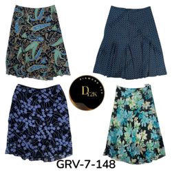 Vintage Y2K Poly Skirt – Lightweight & Flowy Polye..