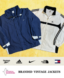 Vestes Vintage Nike, Adidas, North Face, Reebok et..
