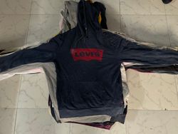 Levis sweatshirt and hoodies