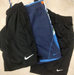 CT1071 Pantaloni Corti Sportivi Mix da Uomo Nike