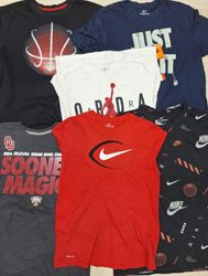 CT1086 Nike Men's Printed T-Shirts