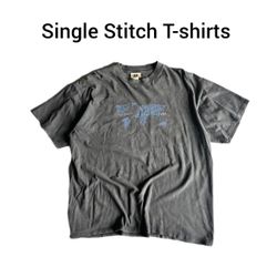 Camisetas de una sola costura
