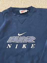 Nike Poloshirt und T-Shirt
