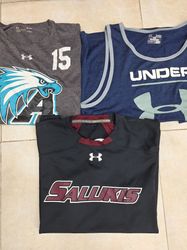 CT1234 Under Armour T-shirts
