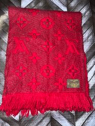 Louis Vuitton Scarves