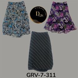 Y2K Poly Skirt – Soft Texture, Timeless Shape (GRV..