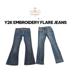 Jeans a zampa d'elefante ricamati Y2K