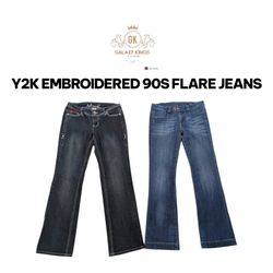 Jeans a zampa d'elefante ricamati Y2K