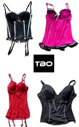 Hauts baby doll incluant un corset