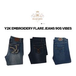 Jeans a Campana Ricamati Y2K Vibrazioni Anni '90