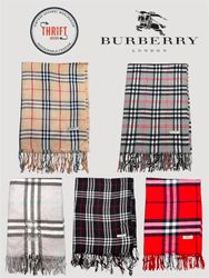 T1248 Écharpes Burberry