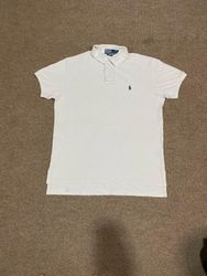 Polo Shirt" in Italian is "Polo Shirt".