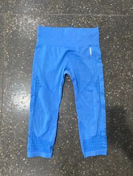 03 | Gym Shark leggings
