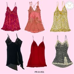 Robe à glissière en satin – Look élégant et minima..