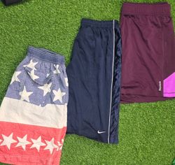 Gemischte Sportmarken-Shorts