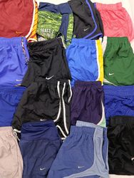NIKEウィメンズショート1004