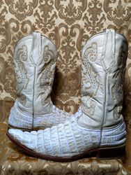 SA#279 – Spectacular Vintage Cowboy Boots With Mix..