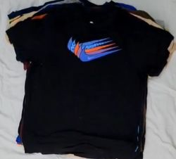 ナイキのTシャツ