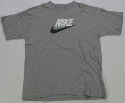 ナイキ Tシャツ