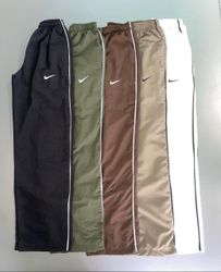 本物のビンテージナイキトラックパンツ