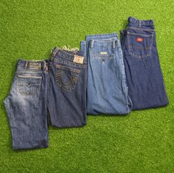 Mix branded jeans