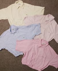 Lacoste tops recortados de elastano reciclado