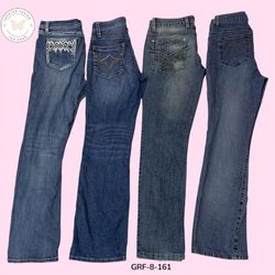 Classic Y2K Flared Jeans – Early 2000s Retro Fashi..