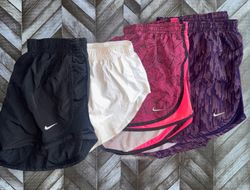 プレミアム Nike ショーツ