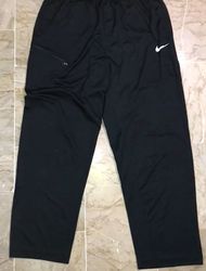 Classical Nike trackpants
