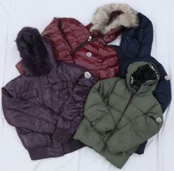 CR4909 VINTAGE MONCLER PUFFER JACKET
