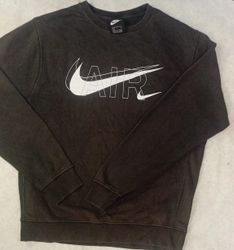 Nike sweatshirt