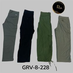 Retro Y2K Cargo Capri – Utility Meets Style (GRV-8..