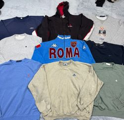 Branded sweatshirt