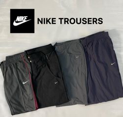 Markenhosen von Nike - 20 Stück