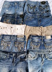 Miss me/ Rock Revival/True Religion Shorts 2210