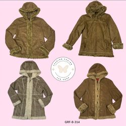 Authentic Y2K Fur Jacket – Rare Retro Find (GRF-8-..