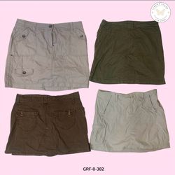 Y2K Vintage Low-Rise Mini Skirt – Iconic 2000s Sty..