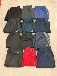 Nike Track Pants Weite Beine