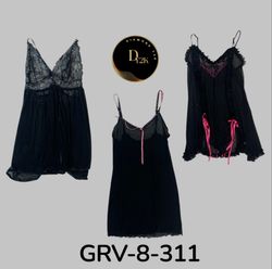 Vestido de dormir negro raro Y2K | Look ..