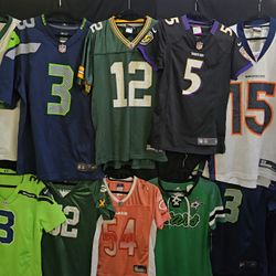 T-shirts NFL, NHL
