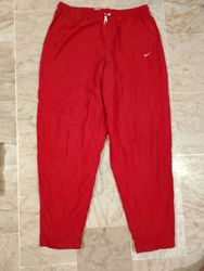 Classical Nike trackpants