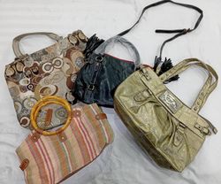 IQ0568 Y2K Throwback Bags