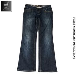 JEANS EN DENIM FLARE ET EMBELLIS (BUNDLE 3)
