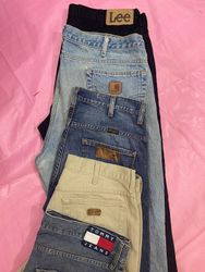 Pantalones de marcas mixtas