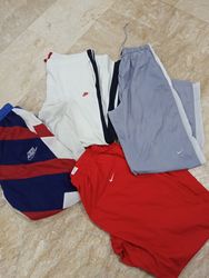 CALÇA DE TREINO NIKE PREMIUM